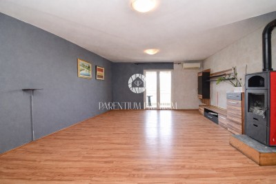 Prilika!!! Stan s pogledom na more – Poreč centar