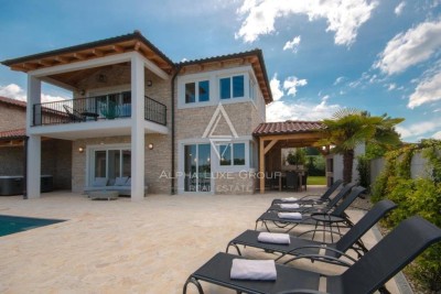 Beautiful stone villa with pool and sea view, Istria, Poreč