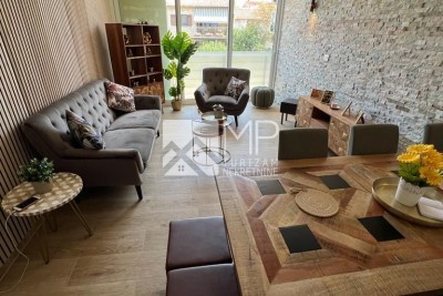 Medulin – Renovierte Maisonette-Wohnung von 64,58 m² in begehrter Lage am Meer