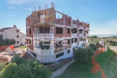 POSLOVNA ZGRADA, PRODAJA, TAR VABRIGA, 150 M2