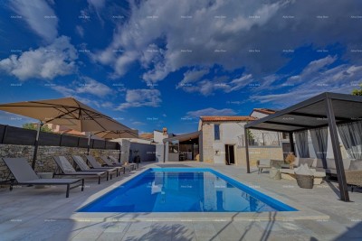 Prodajemo prelijepu kuću u idiličnom selu, u srcu Istre.