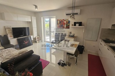 Stan u Novigradu blizu plaže