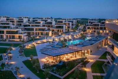 Luksuzna i moderna vila u sklopu atraktivnog resorta