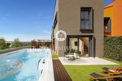 Furnished house in a row 900m from the sea