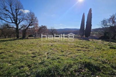 Građevinsko zemljište stambene namjene – okolica Motovuna